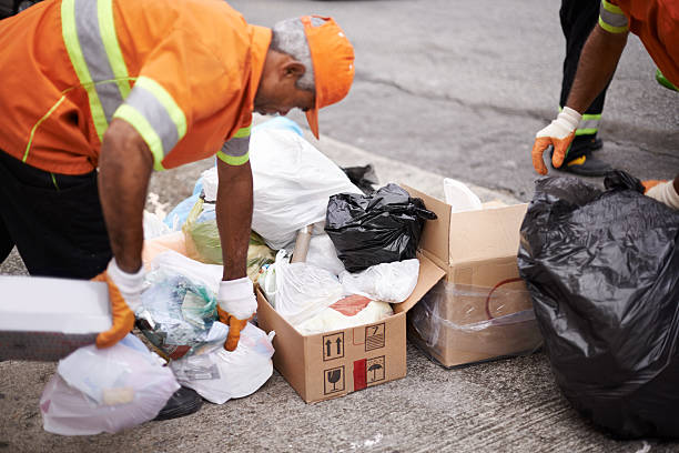 Best Yard Waste Removal in Central City, KY